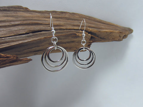 Great sterling silver drop earrings that aren't too long for everyday wear. The largest circle is 18mm in diameter