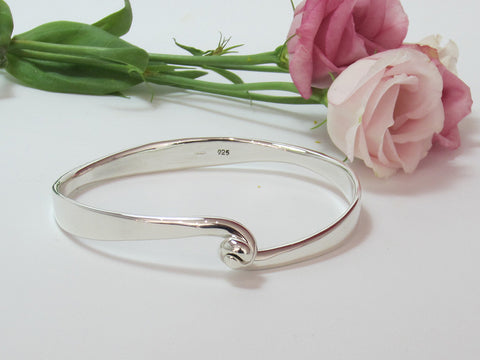 sterling silver curled clasp bangle simplicity organic 925 canterbury